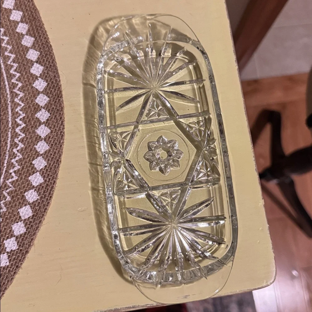 Elegant Clear Crystal Dish